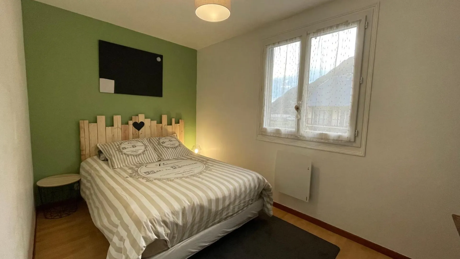 Bel Appartement Dans Residence Cheminee /Jardin Luz-Saint-Sauveur